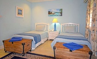 Arcadia Blue Sky Luxury