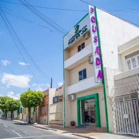 Hotel e Pousada Flor do Juá