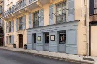 Hôtel-Restaurant des Augustins Hôtels à : Castels