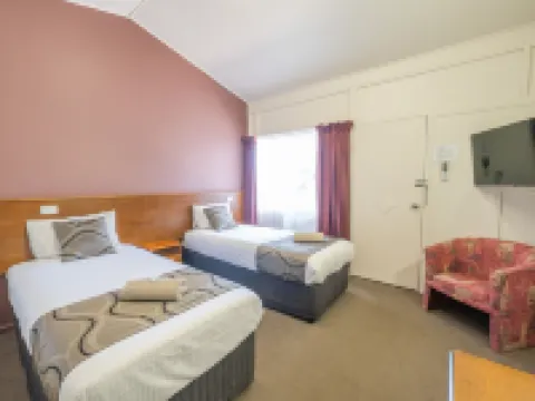 Halfway Motel Hoteles en Eden