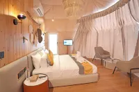 Le Villagio Resort & Domes