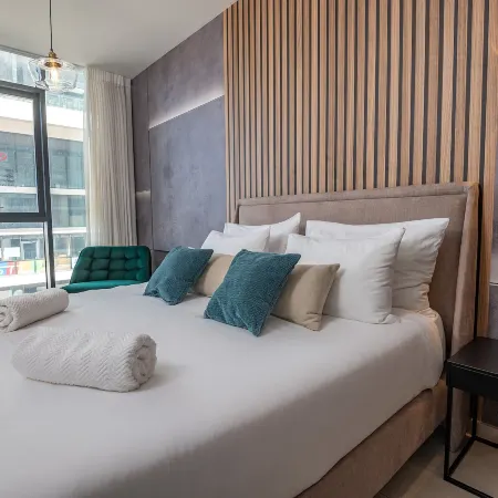 Hi - Yam SeaView Apartments & Suites