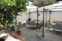 B&B Gi & Giò Hotels in Cabras