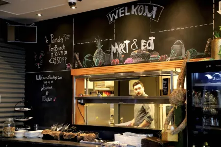 City Hotel Restaurant Stadskanaal Отели в г. Влагтведде