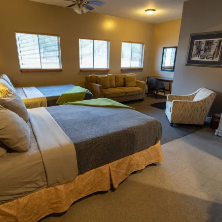 Stoco Lake Lodge