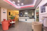 Ace Hôtel Chartres Hotels in Le Coudray