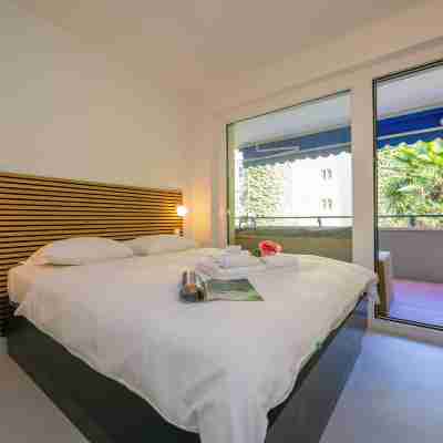 Coloratura Frontlake Lugano with Terrace - Happy Rentals Rooms