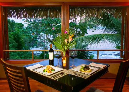 Copa De Arbol Beach & Rainforest Resort