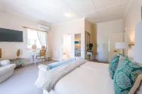 Oude Berg Guesthouse - 10 Caledon Street Hotels in George Municipality