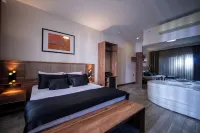 Mari Suites Hotel Hôtels à proximité de : Centre commercial Axis Istanbul