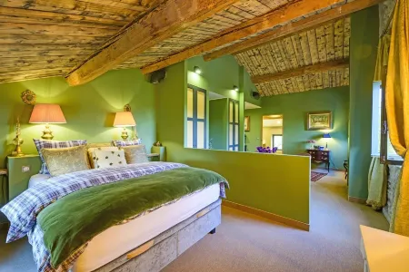 Bastide de Bellegarde Отели рядом со станцией Avignon City Center Railway Station