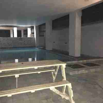 Amazing Alexandra Apartment Fitness & Recreational Facilities
