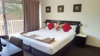 Jadran Motel & El Jays Holiday Lodge Các khách sạn gần Harley Park