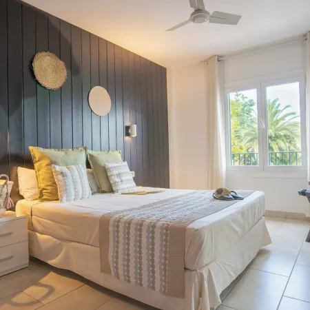 Apartamentos Royal Life