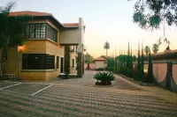 Eco Park Lodge - Parkering