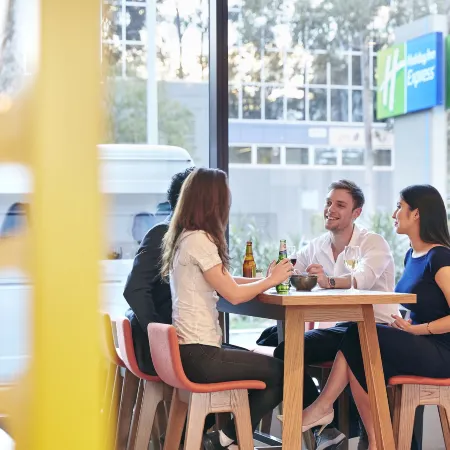 Holiday Inn Express SYDNEY MACQUARIE PARK by IHG