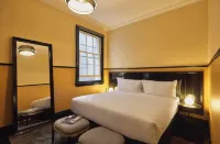 Hotel Diplomat Hotels in Potts Point