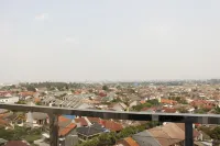 Classic 2Br Apartment at Gateway Pasteur Near Exit Toll - Rooftop Pools