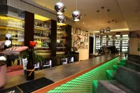 Hotel Verde Cape Town Airport Hotels in Matroosfontein