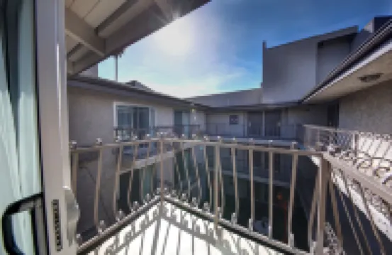 Inn at Venice Beach - Beach