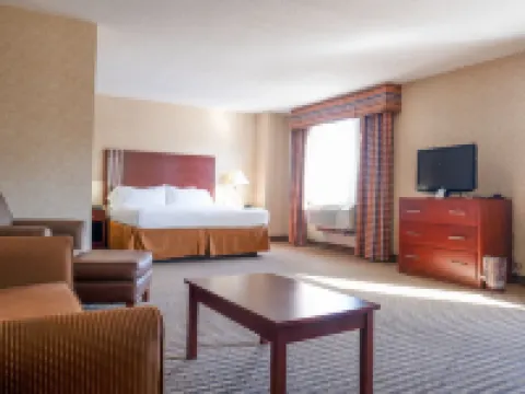 Lynchburg Grand Estate by IHG リンチバーグのホテル