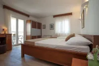 Guest House Medin Hotels in Petrovac