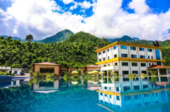 Siddhartha River Side Resort, Chumlingtar