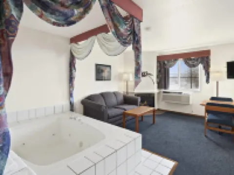 Super 8 by Wyndham Swift Current Hotels in Swift Current