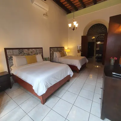 Fortaleza Suites Old San Juan Hotels near La Rogativa Statue