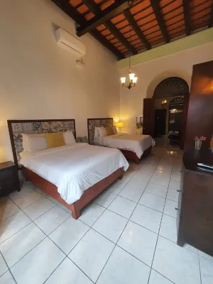 Fortaleza Suites Old San Juan Hotels near Fernando Luis Ribas Dominicci Airport