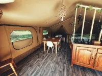 Camping des Vignes Hotels in Dun