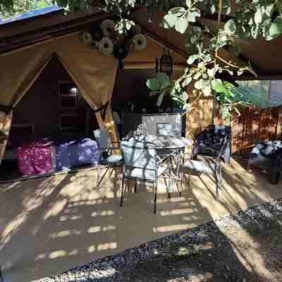 Camping des vignes Hotel Exterior