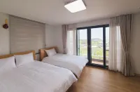 Hera Castle Pension