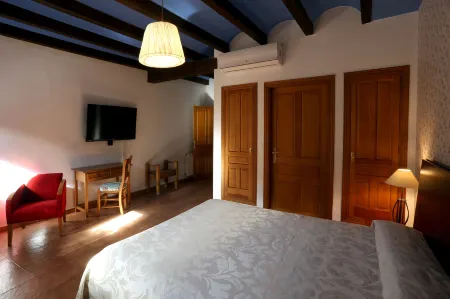 Hospedería Sádaba Отели в г. Каркастильо