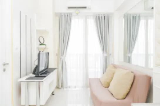 Fully Furnished with Comfortable Design 1Br Apartment Silkwood Residences