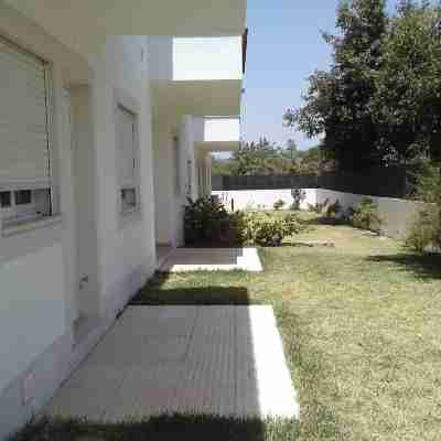 RC - Pata Residence Hotel Exterior