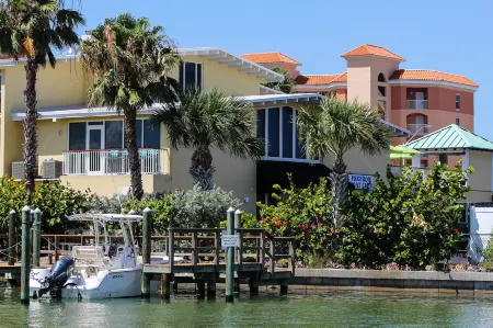 Treasure Island Hotel and Marina