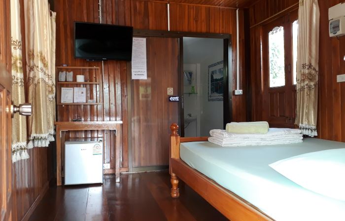 Bank Resort