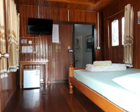 แบงค์รีสอร์ท โรงแรมในอำเภอเมืองชัยนาท