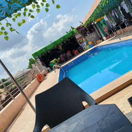 Jimson International Hotel and Suites