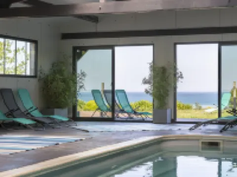 La Metairie du Vauhariot - Chambres de Charme Vue Mer - Piscine Intérieure Chauffée Hotels in Cancale