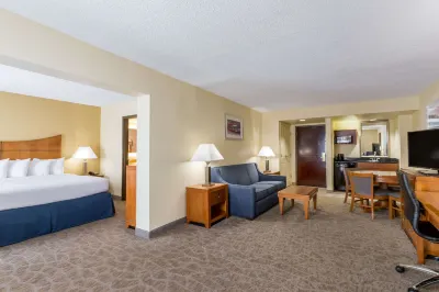 Wingate by Wyndham Convention Ctr Closest Universal Orlando Hotels near Orlando