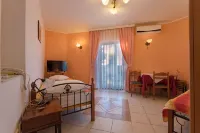 Hotel Aurora