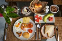 Green Mansions Jungle Resort - breakfast