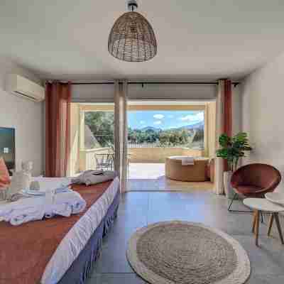 Clos Saint-Michel Resort & Spa Rooms