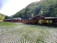 Yeşilton Hotels in Guroluk Koyu