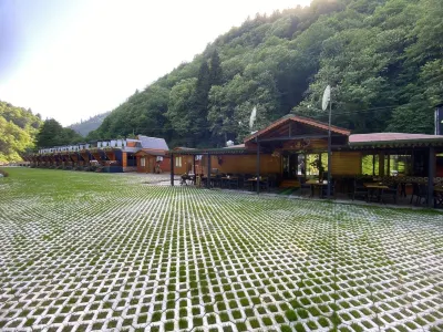 Yeşilton Hotels in Guroluk Koyu