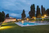 Il Borgo di Villa Cellaia - Pools