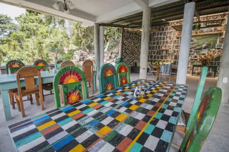 Eco Hotel Uxlabil Atitlan Отели в г. Сантьяго Атитлан