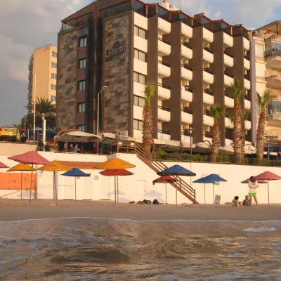 Hotel Sunday Beach Hotels near Ladies Beach